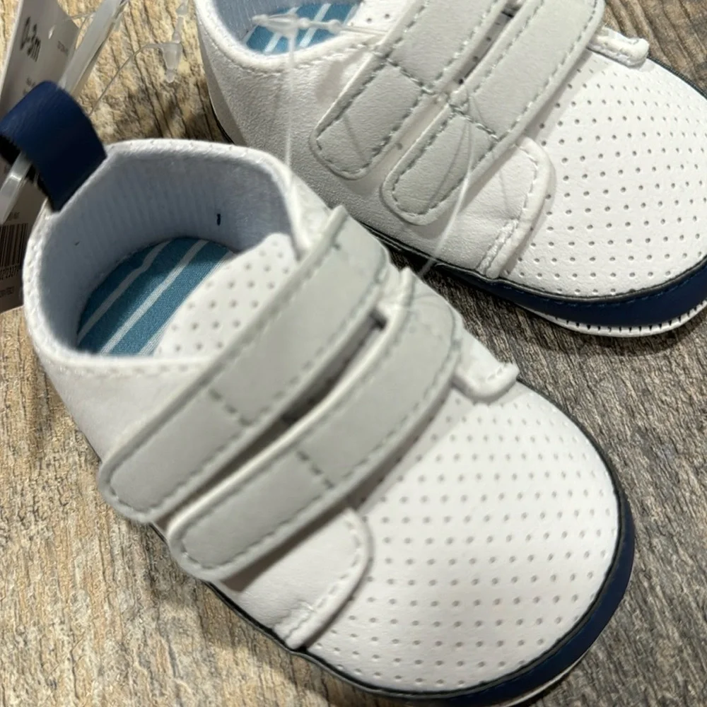 Carter’s comfortable athletic sneakers for infants